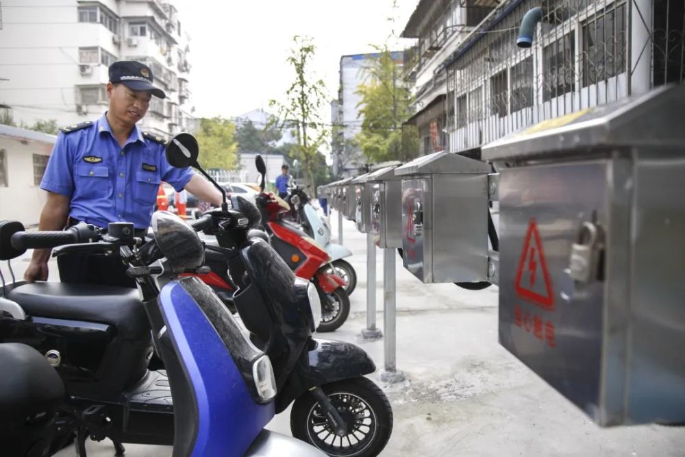 小區(qū)充電樁